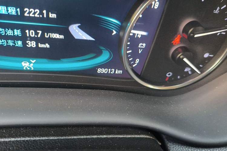 Used Buick Envision 2019 28T Four-Wheel Drive Luxury Version China V Standard Odometer Close Up