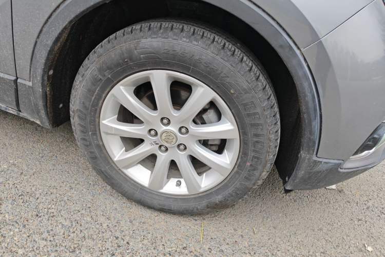 Used Buick Envision 2019 20T Two-Wheel Drive Elite Version China V Standard Right Front Wheel Hub