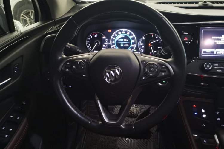 Used Buick Envision 2019 28T 4x4 Luxury Model China VI Standard Steering Wheel