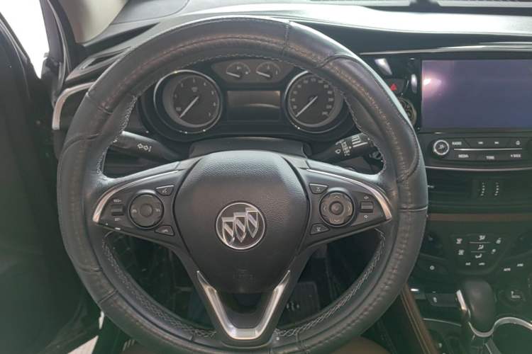Used Buick Envision 2019 20T Two-Wheel Drive Luxury Version China VI Standard Steering Wheel