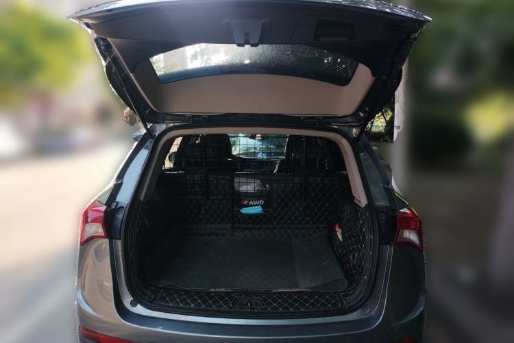 Used Buick Envision 2019 20T Two-Wheel Drive Leading Version China V Standard Trunk