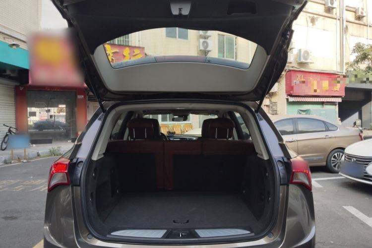 Used Buick Envision 2019 20T Two-Wheel Drive Leading Version China V Standard Trunk