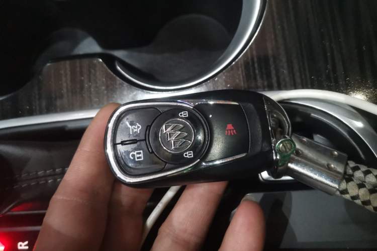 Used Buick Envision 2019 28T Four-Wheel Drive Elite Version China VI Standard Vehicle Key