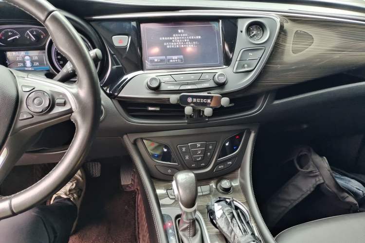 Used Buick Envision 2019 20T Two-Wheel Drive Elite Version China V Standard Audio And AC Panel