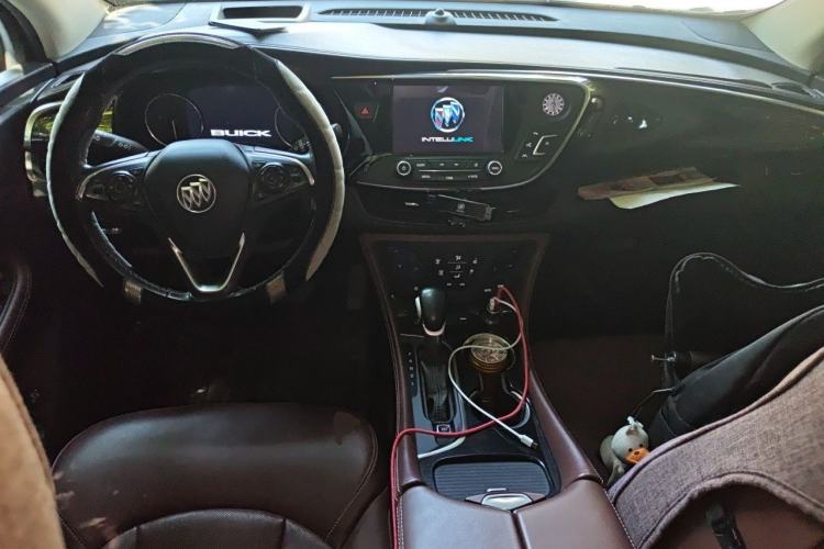 Used Buick Envision 2019 28T 4x4 Luxury Model China VI Standard Center Console