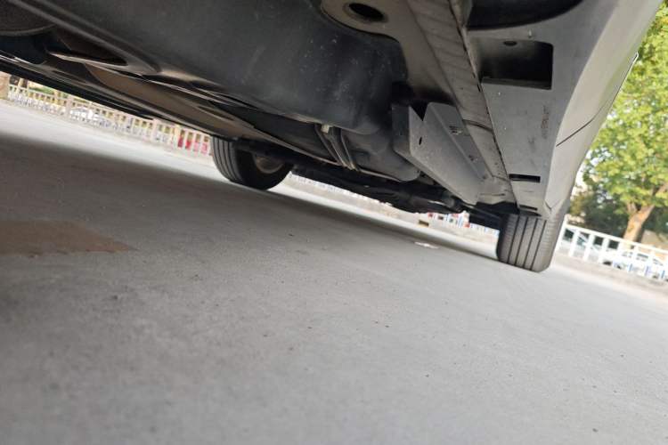 Used Buick Envision 2019 20T Two-Wheel Drive Leading Version China V Standard Chassis Rear Right
