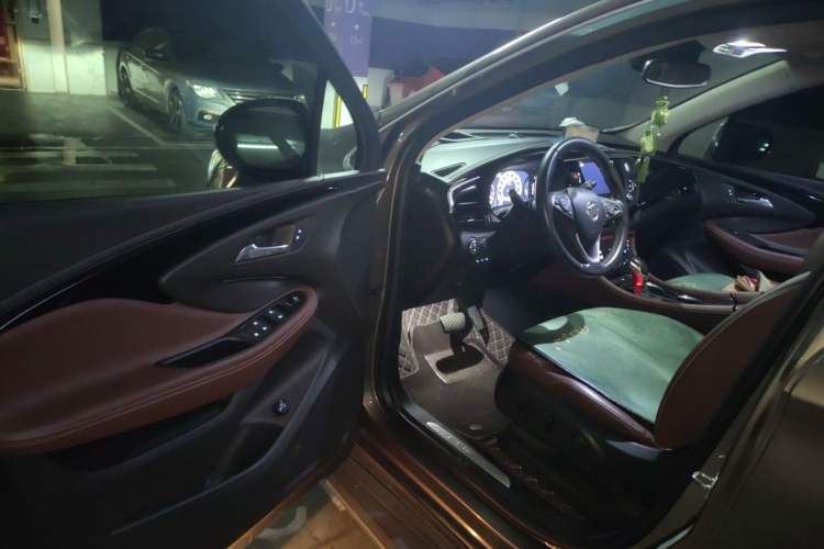 Used Buick Envision 2019 28T Four-Wheel Drive Luxury Version China V Standard Driver Seat