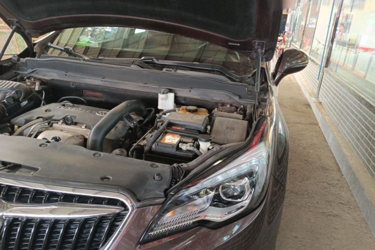 Used Buick Envision 2019 28T Four-Wheel Drive Luxury Version China V Standard Engine Bay Left