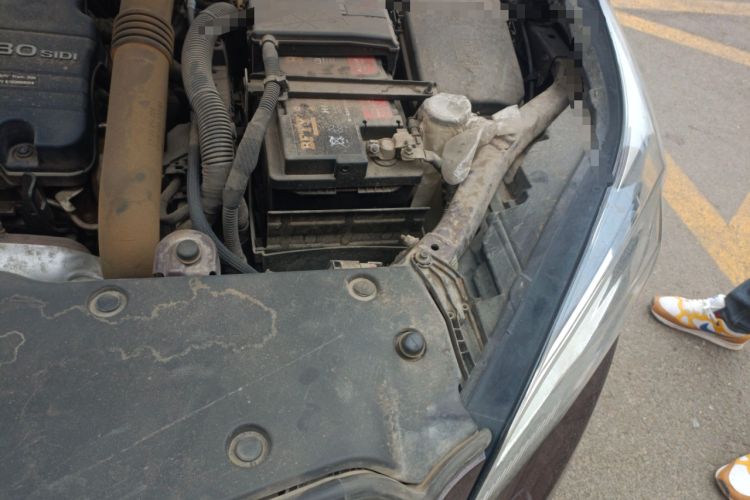 Used Buick Envision 2019 20T Two-Wheel Drive Elite Version China V Standard Engine Bay Left