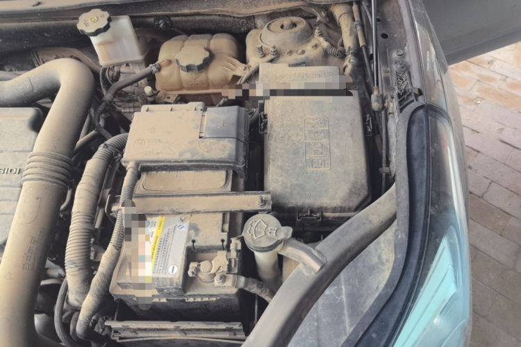 Used Buick Envision 2019 20T Two-Wheel Drive Luxury Version China VI Standard Engine Bay Left
