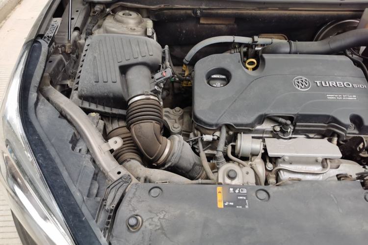 Used Buick Envision 2019 20T Two-Wheel Drive Leading Version China V Standard Engine Bay Right