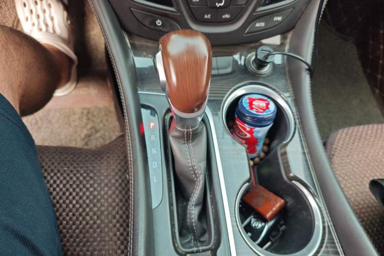 Used Buick Envision 2019 20T Two-Wheel Drive Leading Version China V Standard Gear Lever