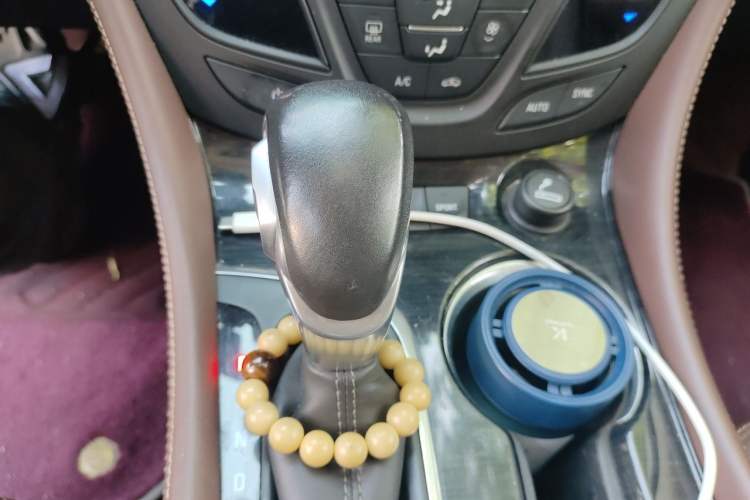 Used Buick Envision 2019 28T Four-Wheel Drive Elite Version China VI Standard Gear Lever