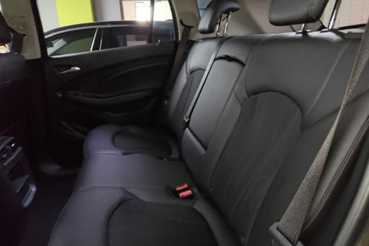 Used Buick Envision 2019 20T Two-Wheel Drive Leading Model China VI Standard Left Rear Seat