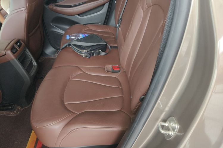 Used Buick Envision 2019 20T Two-Wheel Drive Luxury Version China V Standard Left Rear Seat