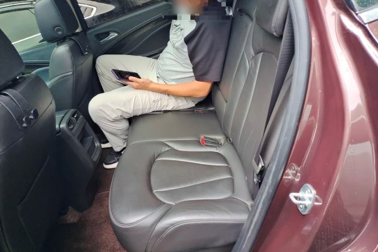 Used Buick Envision 2019 20T Two-Wheel Drive Elite Version China V Standard Left Rear Seat