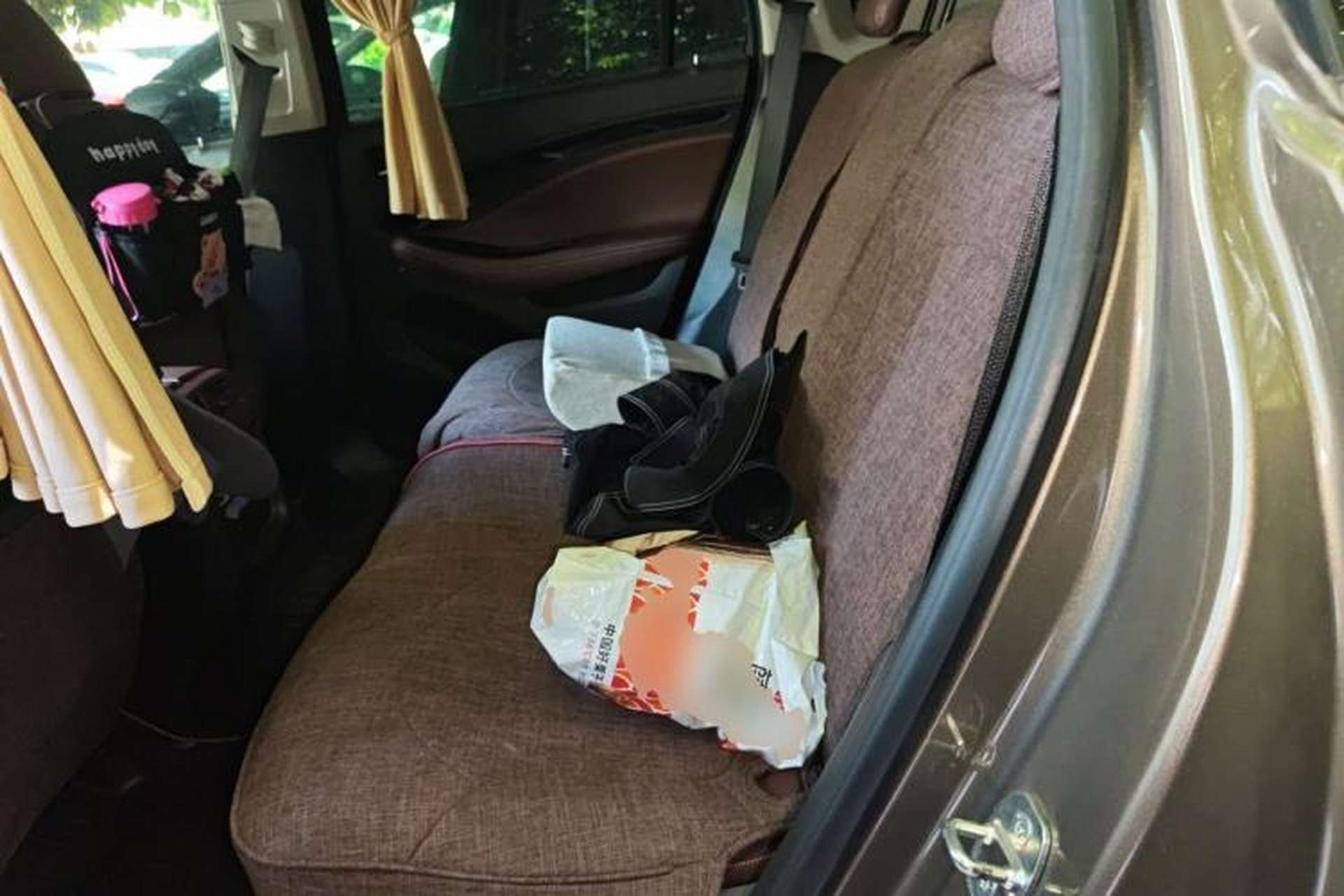 Used Buick Envision 2019 28T 4x4 Luxury Model China VI Standard Left Rear Seat