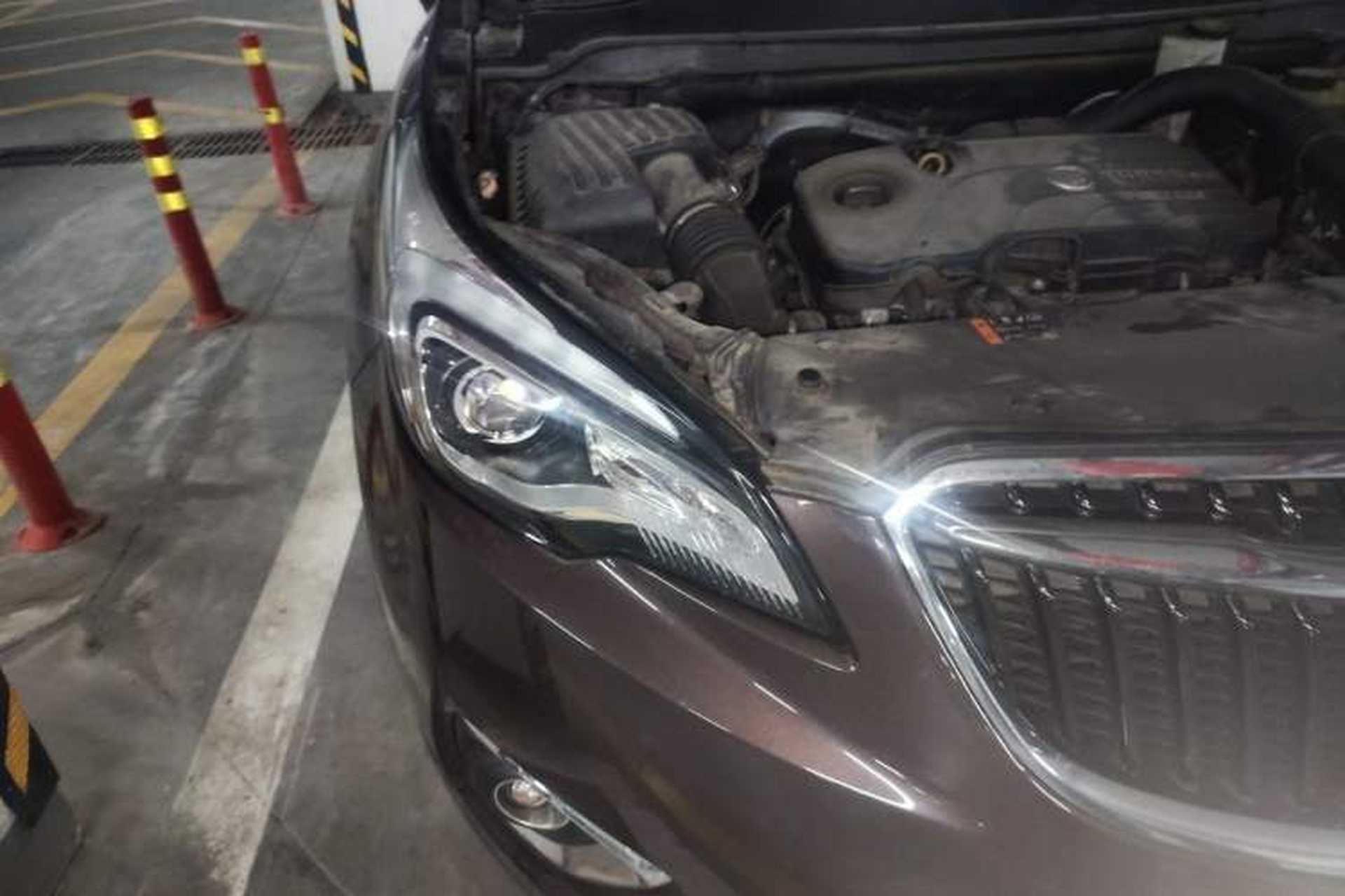 Used Buick Envision 2019 20T Two-Wheel Drive Elite Version China VI Standard Right Front Headlight