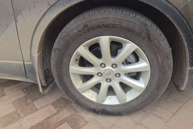 Used Buick Envision 2019 20T Two-Wheel Drive Luxury Version China VI Standard Right Front Wheel Hub