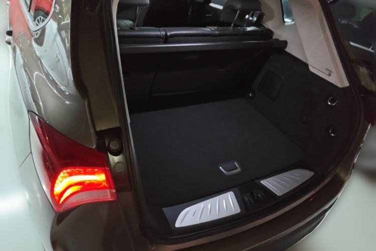 Used Buick Envision 2019 20T Two-Wheel Drive Leading Model China VI Standard Trunk
