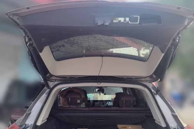 Used Buick Envision 2019 20T Two-Wheel Drive Luxury Version China VI Standard Trunk
