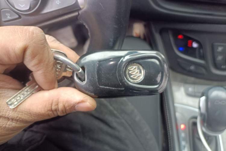 Used Buick Envision 2019 20T Two-Wheel Drive Elite Version China V Standard Vehicle Key