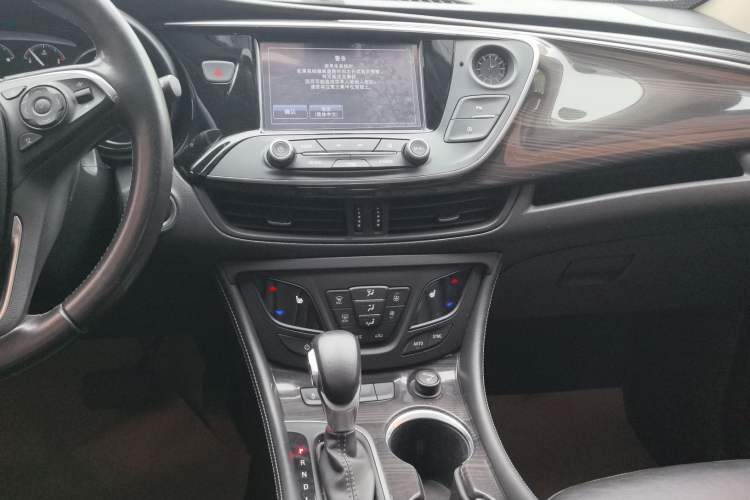 Used Buick Envision 2019 20T Two-Wheel Drive Elite Version China VI Standard Audio And AC Panel