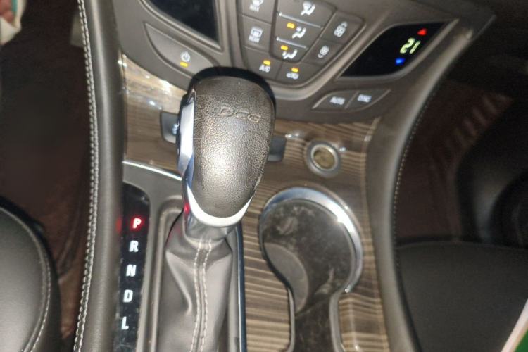 Used Buick Envision 2019 20T Two-Wheel Drive Leading Version China V Standard Gear Lever