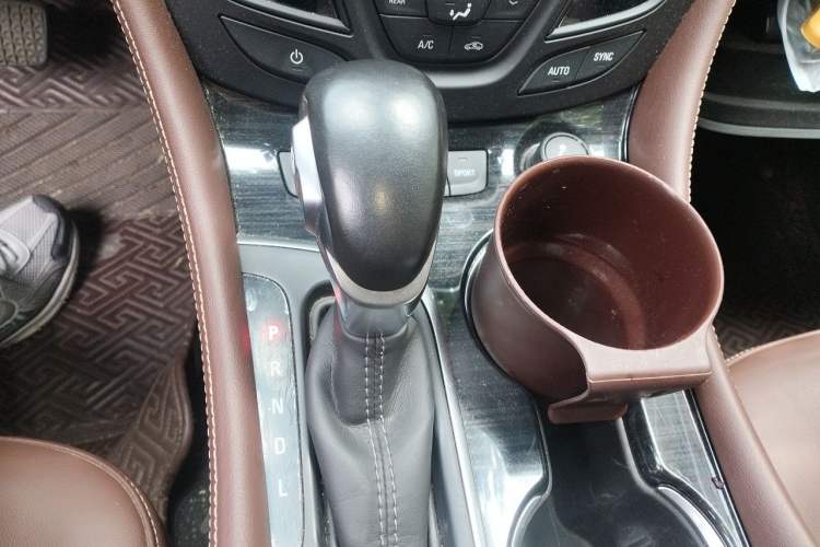 Used Buick Envision 2019 28T Four-Wheel Drive Elite Version China VI Standard Gear Lever