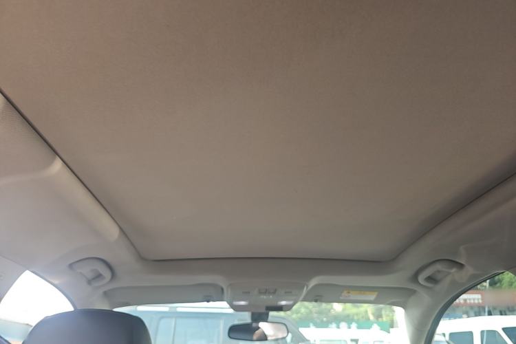 Used Buick Envision 2019 20T Two-Wheel Drive Leading Version China V Standard Headliner