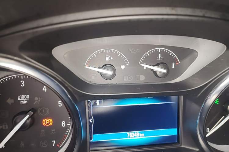 Used Buick Envision 2019 20T Two-Wheel Drive Elite Version China VI Standard Instrument Cluster