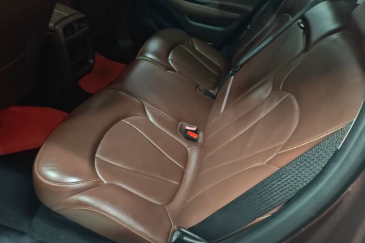 Used Buick Envision 2019 20T Two-Wheel Drive Luxury Version China VI Standard Left Rear Seat