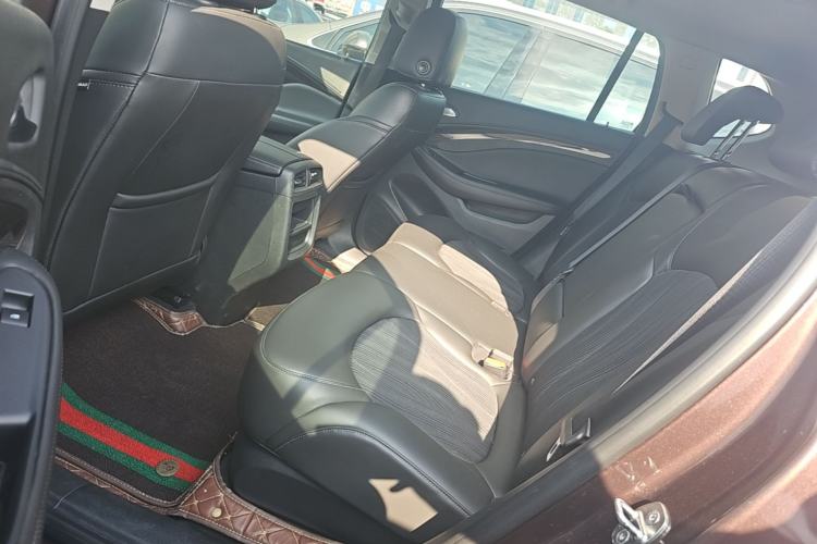 Used Buick Envision 2019 20T Two-Wheel Drive Leading Version China V Standard Left Rear Seat