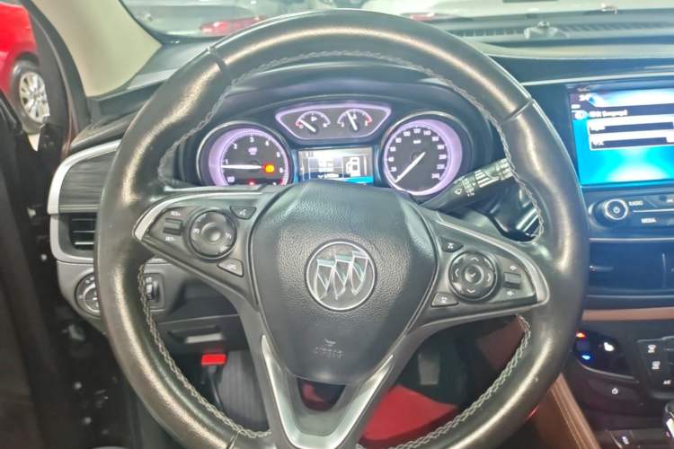 Used Buick Envision 2019 20T Two-Wheel Drive Luxury Version China VI Standard Steering Wheel