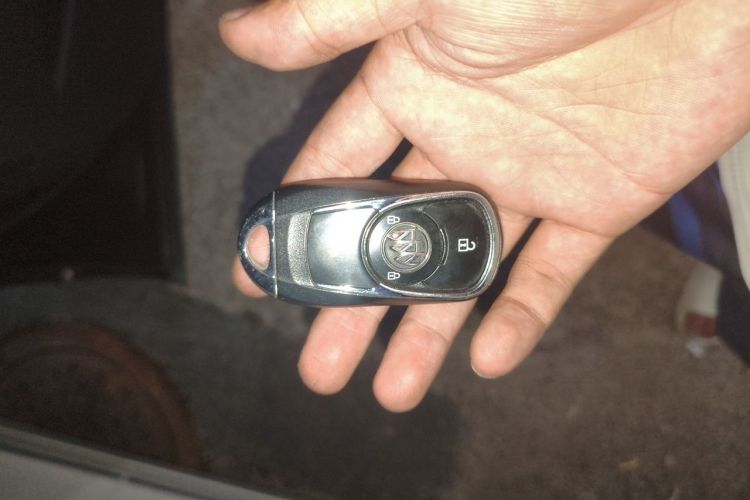 Used Buick Envision 2019 20T Two-Wheel Drive Leading Version China V Standard Vehicle Key