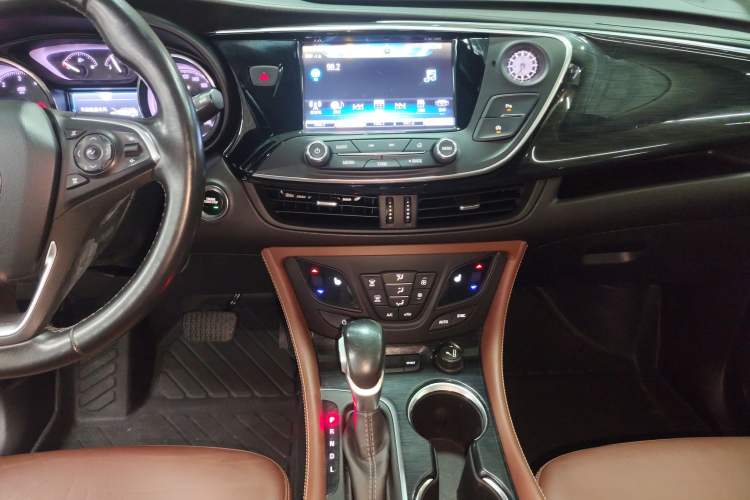 Used Buick Envision 2019 28T 4x4 Elite Version China V Standard Audio And AC Panel