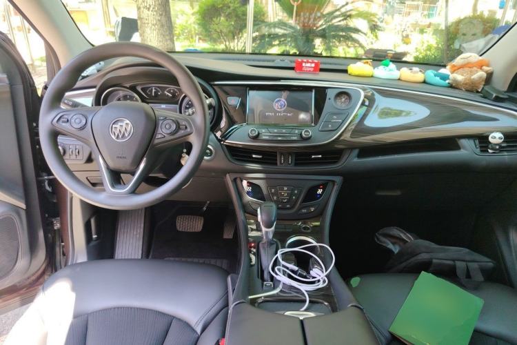 Used Buick Envision 2019 20T Two-Wheel Drive Leading Version China V Standard Center Console