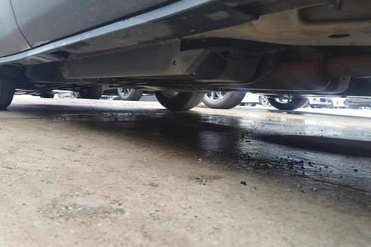 Used Buick Envision 2019 20T Two-Wheel Drive Luxury Version China V Standard Chassis Front Right