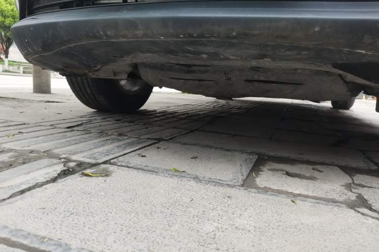 Used Buick Envision 2019 20T Two-Wheel Drive Leading Version China V Standard Chassis Front Right