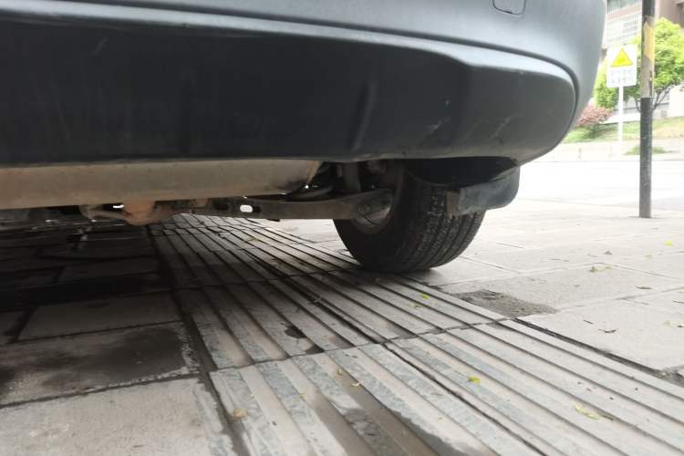 Used Buick Envision 2019 20T Two-Wheel Drive Leading Version China V Standard Chassis Rear Right