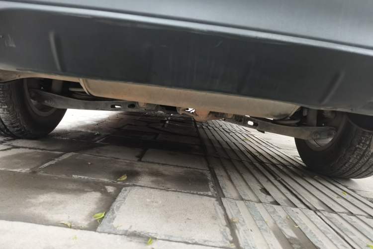 Used Buick Envision 2019 20T Two-Wheel Drive Leading Version China V Standard Chassis Rear