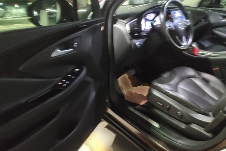 Used Buick Envision 2019 20T Two-Wheel Drive Elite Version China V Standard Driver Seat