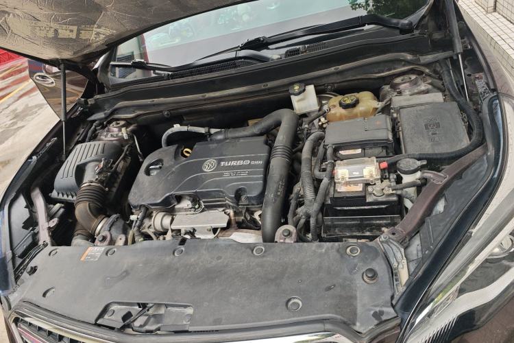 Used Buick Envision 2019 20T Two-Wheel Drive Leading Version China V Standard Engine Bay