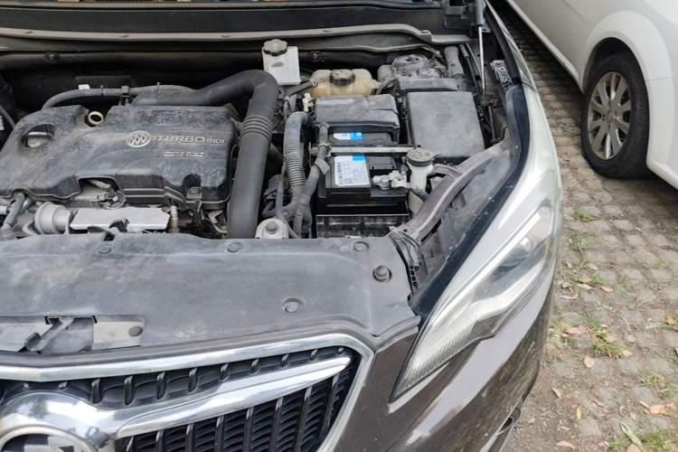 Used Buick Envision 2019 20T Two-Wheel Drive Elite Version China V Standard Engine Bay Left