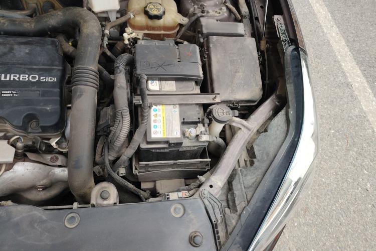 Used Buick Envision 2019 20T Two-Wheel Drive Leading Model China VI Standard Engine Bay Left