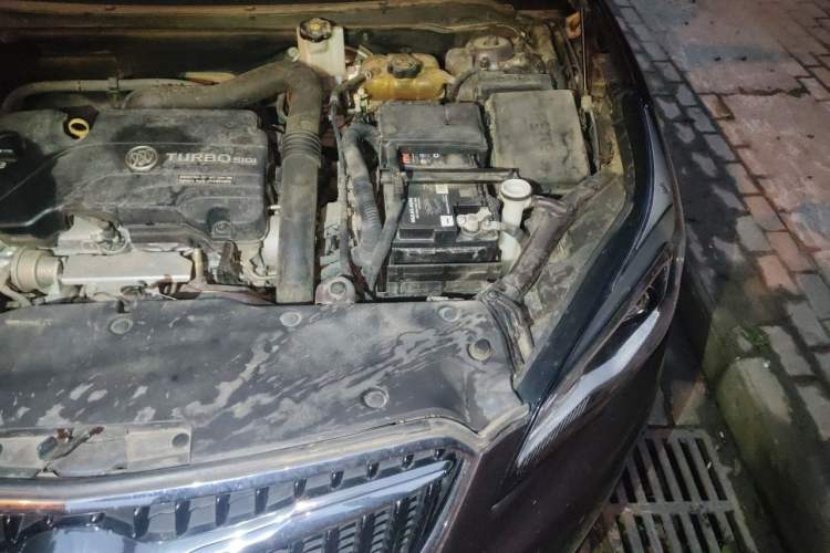 Used Buick Envision 2019 20T Two-Wheel Drive Elite Version China V Standard Engine Bay Left