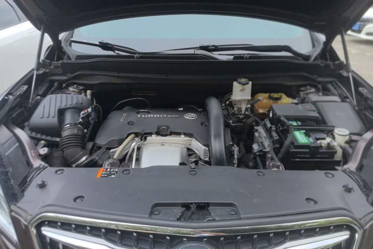 Used Buick Envision 2019 28T Four-Wheel Drive Elite Version China VI Standard Engine Bay