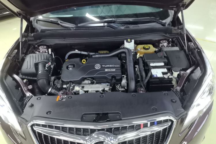 Used Buick Envision 2019 20T Two-Wheel Drive Elite Version China VI Standard Engine Bay