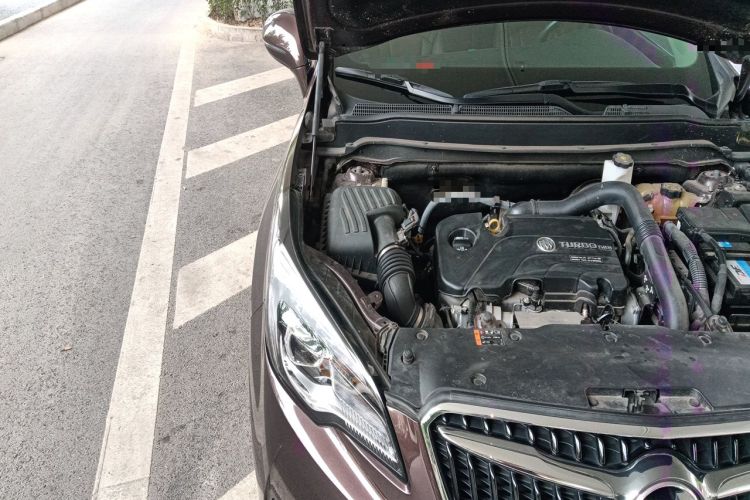 Used Buick Envision 2019 20T Two-Wheel Drive Luxury Version China V Standard Engine Bay Right