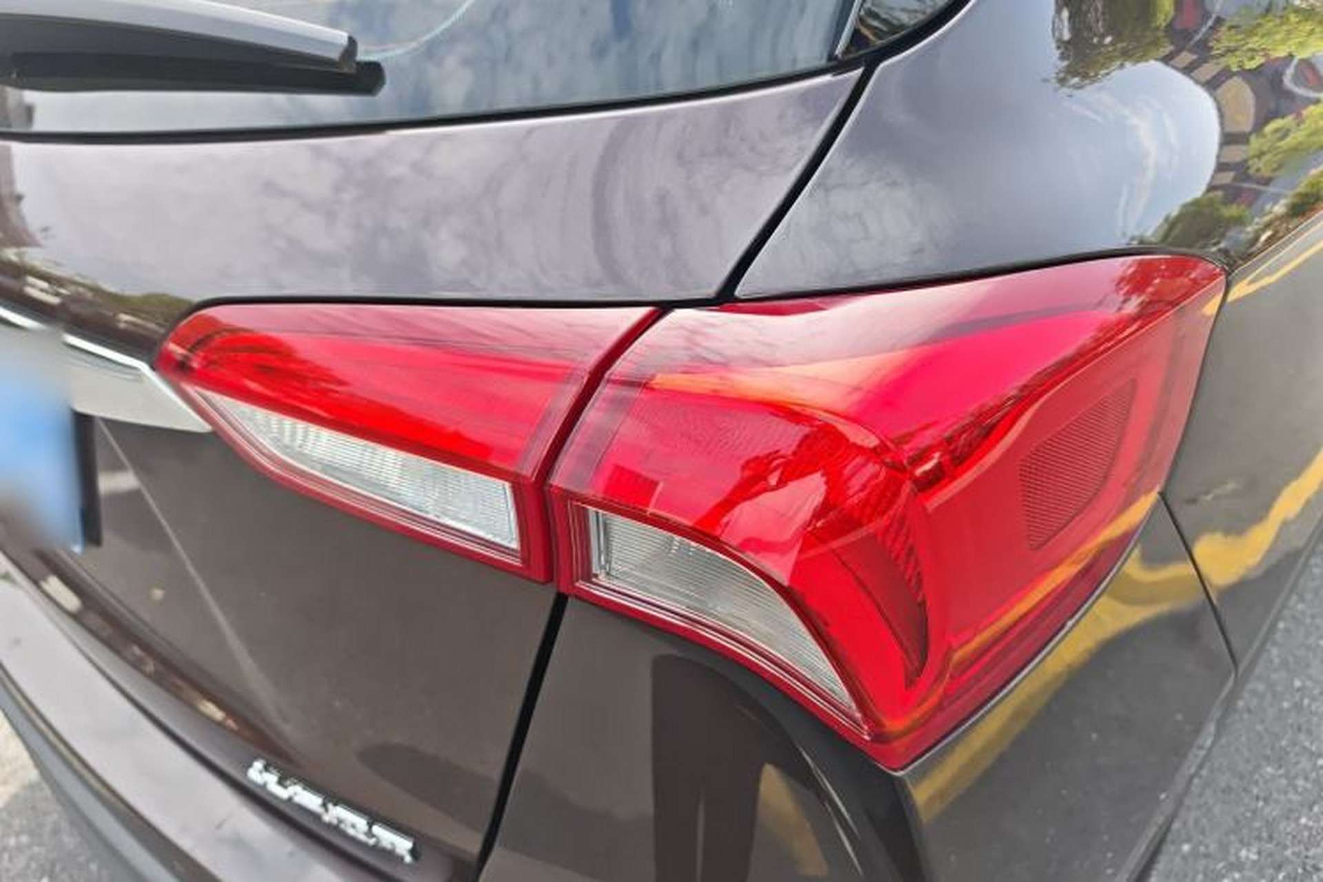 Used Buick Envision 2019 28T 4x4 Elite Version China V Standard Exterior 3